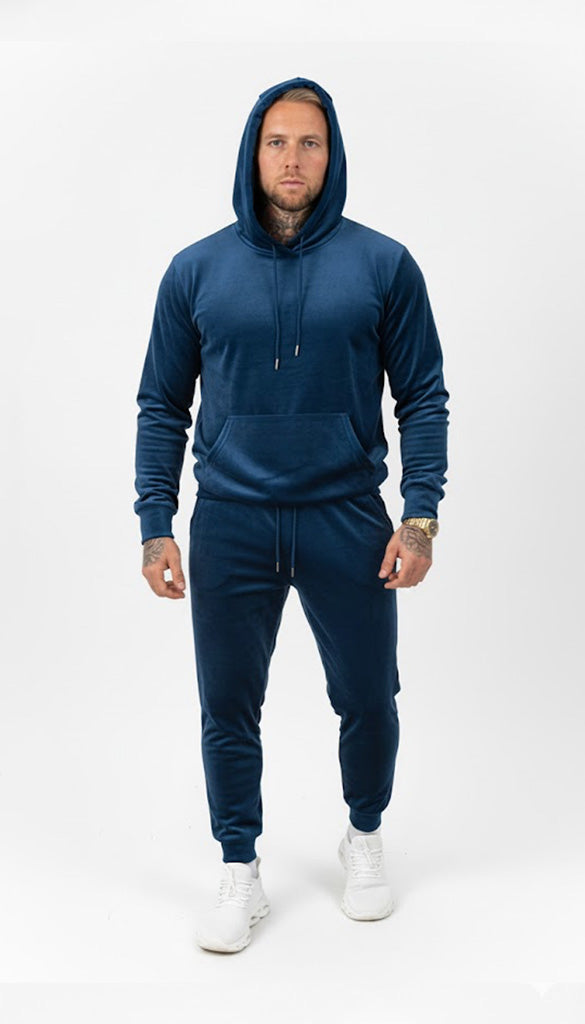 Veliūro Treningai Su Kapišonu